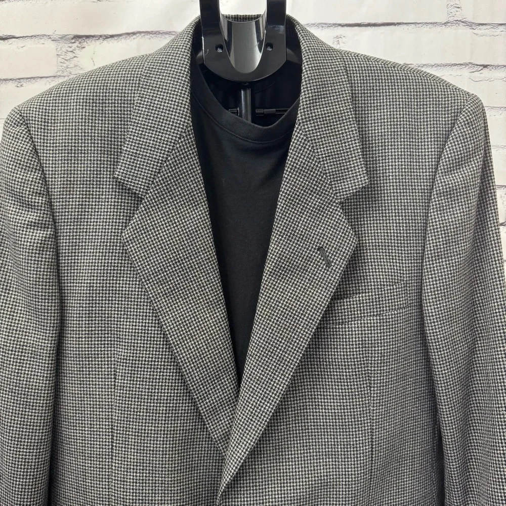 Hardy‎ Amies London Blazer Mens 38R Gray Houndstooth Wool Blend Sport Coat
